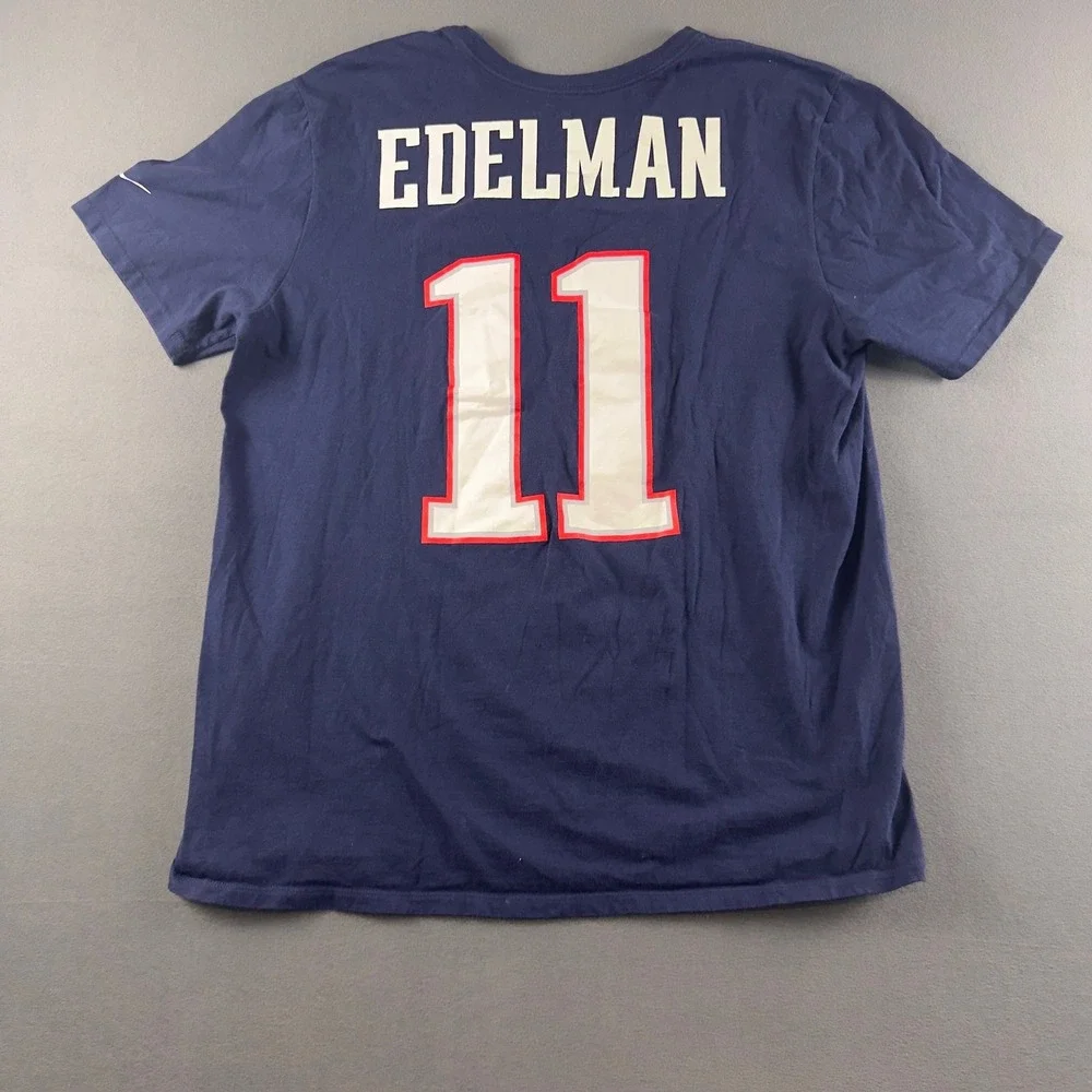 Nike tee julian
